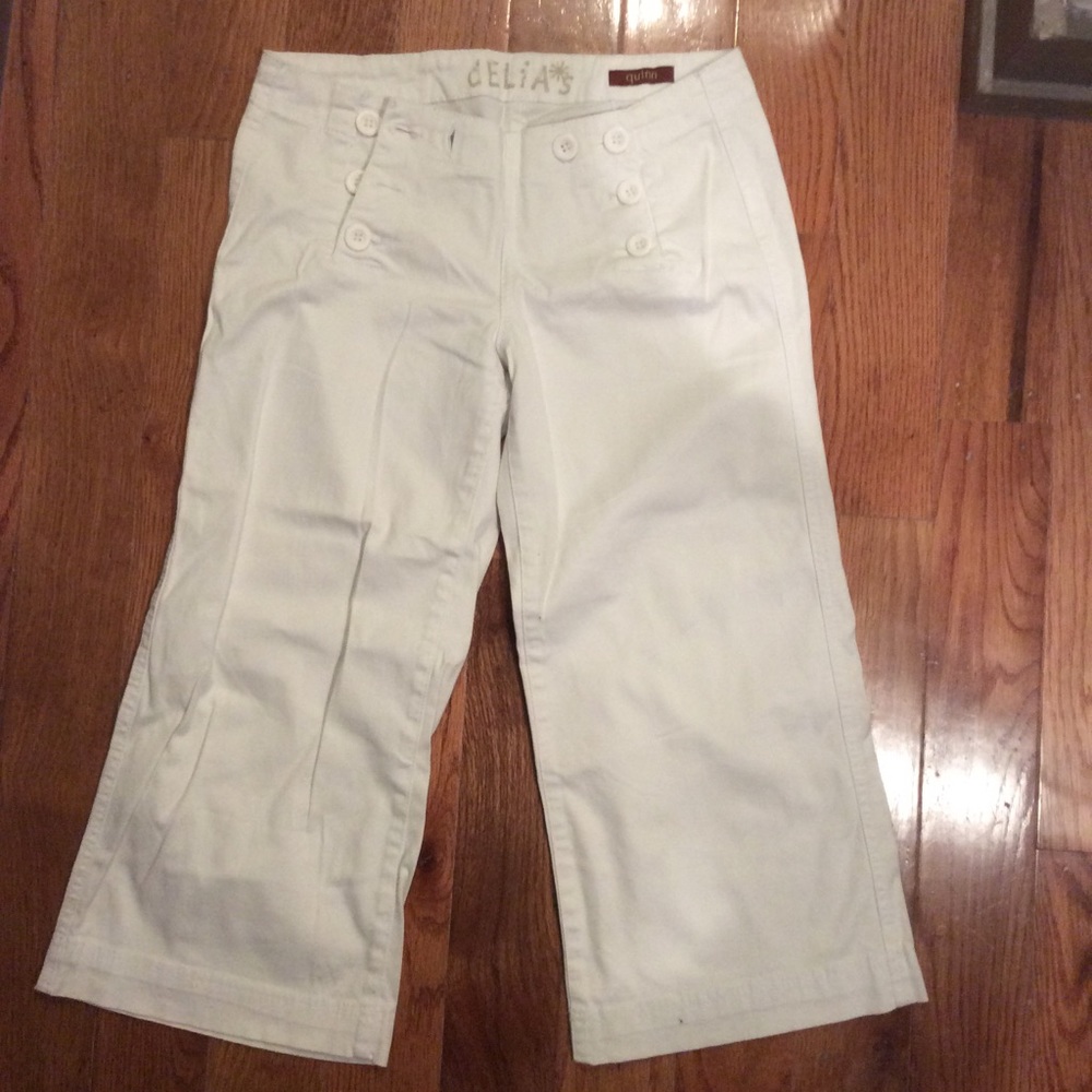 Sailor Capri